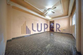 Pis  Calle calle jijona,. Se vende magnifico piso planta baja en san vicente zona cardiova