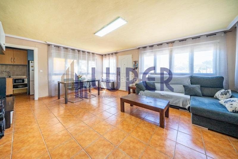 Foto 51a72ccd-cdfd-4a11-aff2-f1719375ac2f. Xalet amb aparcament piscina a Los Girasoles Sant Vicent del Raspeig