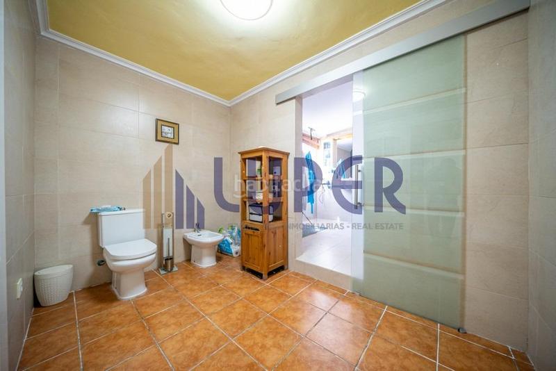 Foto 59b5e02b-810e-41f9-9bd4-c461b857de6c. Xalet amb aparcament piscina a Los Girasoles Sant Vicent del Raspeig