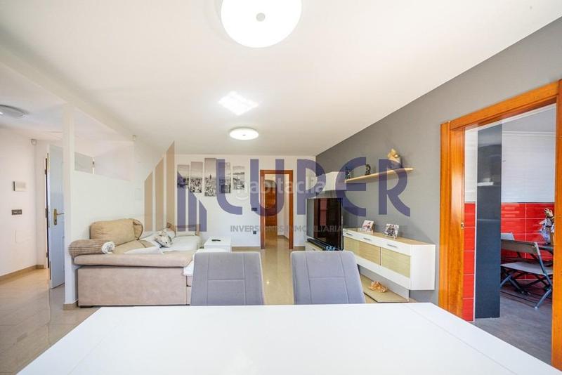 Foto 62de0dc2-82cc-4115-ba14-c811a22b1fcb. Xalet amb aparcament piscina a Los Girasoles Sant Vicent del Raspeig