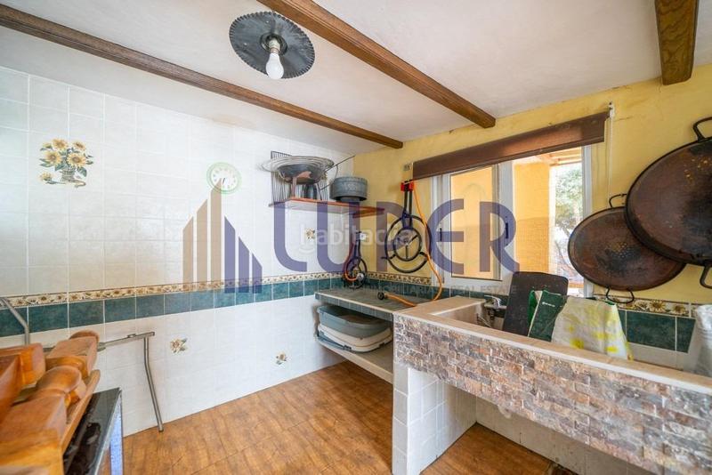 Foto 6eeca16f-000f-4e8c-bbf8-363e64de4497. Xalet amb aparcament piscina a Los Girasoles Sant Vicent del Raspeig