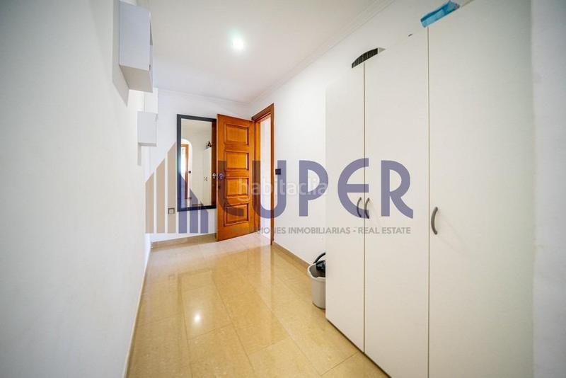 Foto d7ce2877-a9c1-4e16-ab62-2fdc68b5f6d4. Xalet amb aparcament piscina a Los Girasoles Sant Vicent del Raspeig