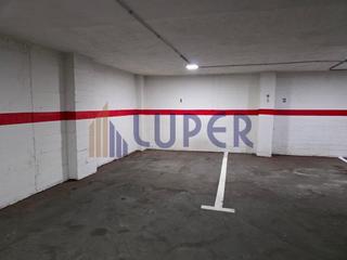 Parking voiture à Norte. Venta de 3 plazas de garaje y 1 trastero en san vicente zona cen