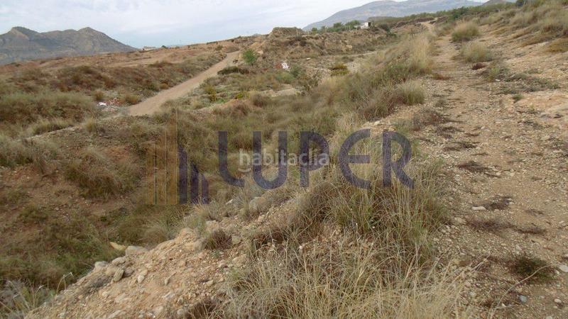 Foto a0b0dabe-9c85-4dc8-8265-7c8f0f4ea7b6. Finca rústica a Agost