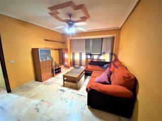 Location Appartement à Centro. Piso en alquiler para estudiantes en san vicente zona de la bibl