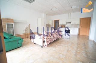 Location Appartement à Norte. Se alquila a larga temporada planta baja en san vicente del rasp