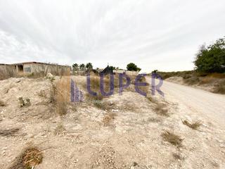 Rural plot in Agost