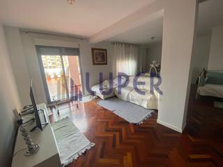Lloguer Pis a Centro. Alquiler piso para sestudiantes, en san vicente zona sur