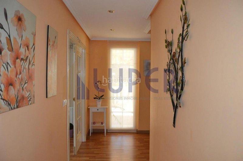 Foto b6fdea66-cd78-47d5-98ef-daf568a0c58f. Chalet  en san vicente zona girasoles en Los Girasoles Sant Vicent del Raspeig