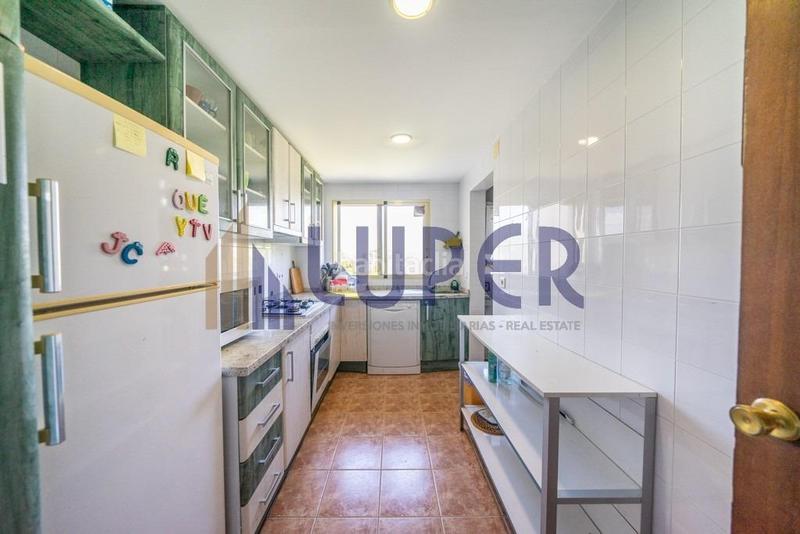 Foto e26ee624-8969-41bb-a441-91bd4c63fd22. Location appartement avec parking piscine dans Cabo de las Huertas Alicante