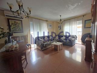 Location Appartement à Norte. Piso en san vicente cerca del centro comercial la almazara