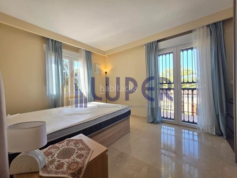 Foto 1bbe531b-7d2e-4c9b-85e9-2d2e8aad76e8. Rent chalet in Sol y Luz Sant Vicent del Raspeig