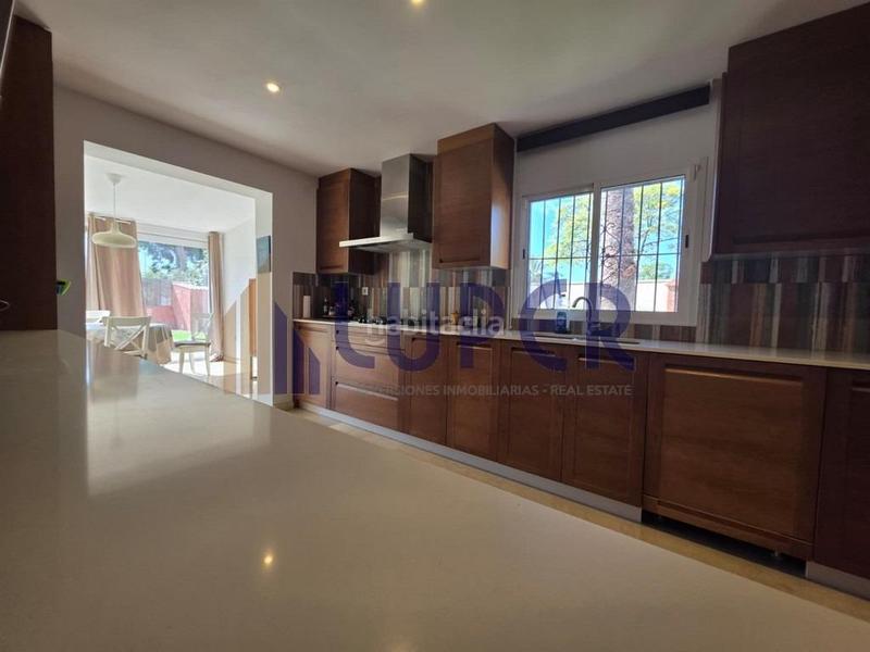 Foto 6b5c71d5-1fad-496d-add3-b43291015798. Rent chalet in Sol y Luz Sant Vicent del Raspeig