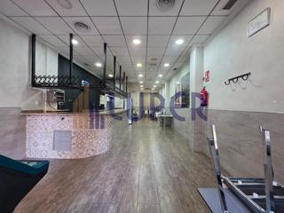 Business premise in Centro