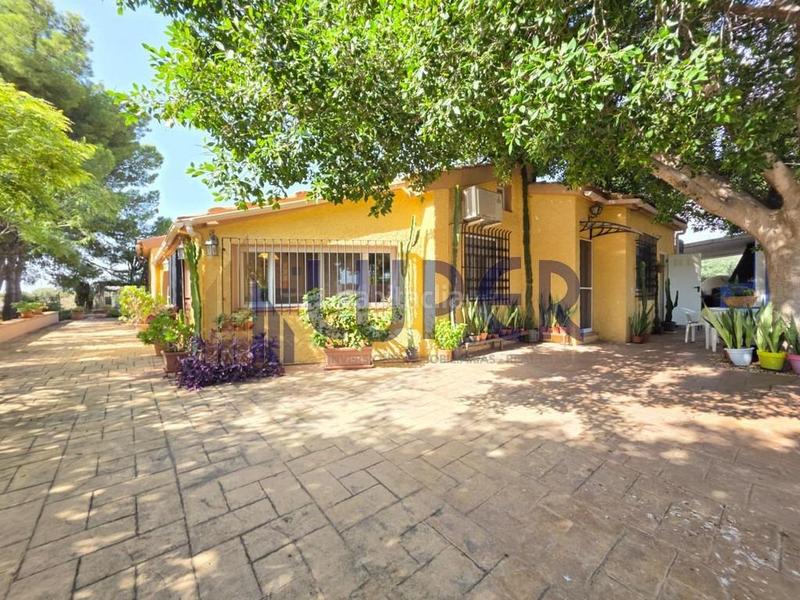 Foto 24f1c047-a771-4149-b39d-2a47049b75b0. Mas avec piscine dans Villamontes-Boqueres Sant Vicent del Raspeig