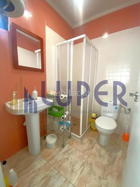 Foto 17eff2c5-31fd-4e1e-8d57-d9316e565f0e. Local commercial dans Castalla