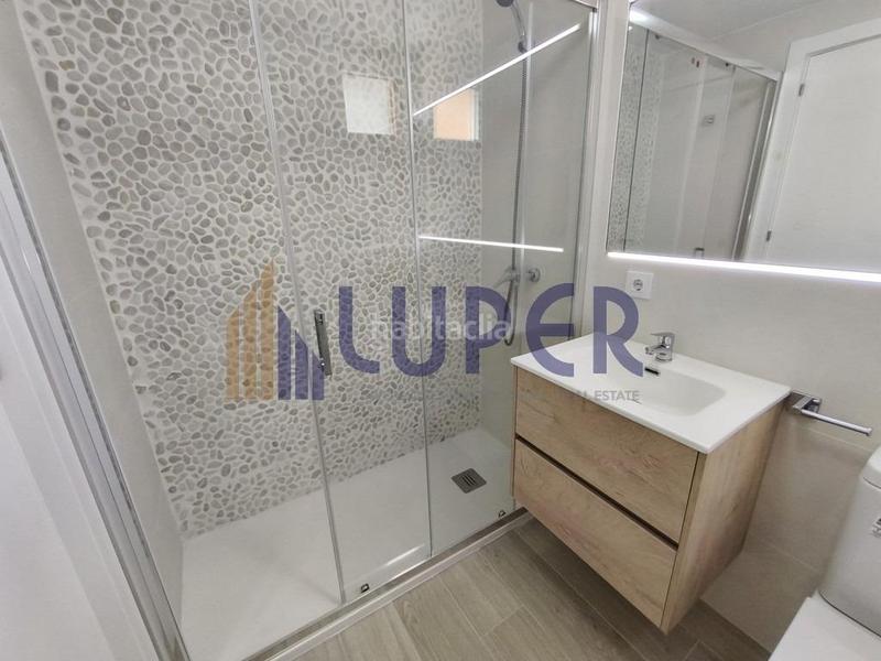 Foto dd025ab8-6a62-4c68-8ced-b3b77067cdc9. Chalet  reformado , urbanización terol en Tibi