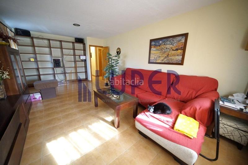 Foto badbd237-c1a9-4a50-80a0-99c79c876898. Mas avec parking piscine dans Agost