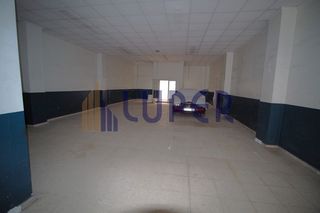 Miete Geschäftsraum in Centro. Local comercial en muchamiel, alquiler con opción a compra.