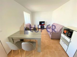 Rent Flat in Centro. Se alquila habitacion para segundo cuatrimestre 2027