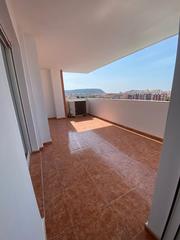 Lloguer Pis en Carrer sidi-ifni 20. Piso 4 habitaciones 2 ba�os zona gran via con parking y trastero