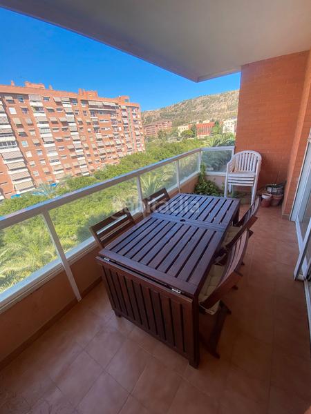 Foto 33745c56-bb60-4056-8766-276237d8a496. Affitto appartamento in avenida pintor xavier soler 2 in Alicante