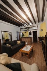 Edificio en Carolinas Bajas