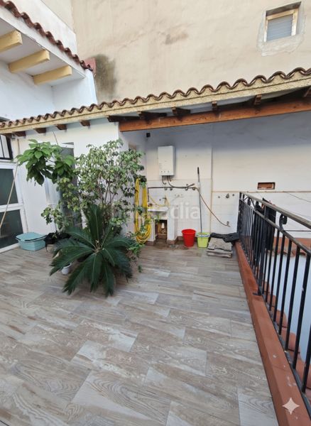Foto 18cb46a3-ab04-4b74-96d7-8038d29ed2c3. Casa amb xemeneia calefacció a Carolinas Bajas Alicante