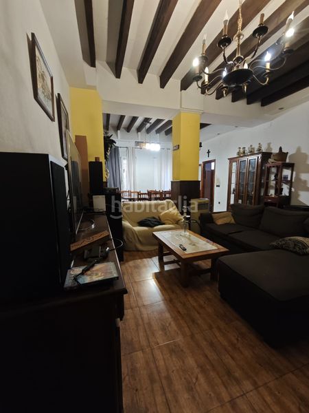 Foto 9be11858-cb33-40fd-9c8d-3694f450c1e2. Casa amb xemeneia calefacció a Carolinas Bajas Alicante