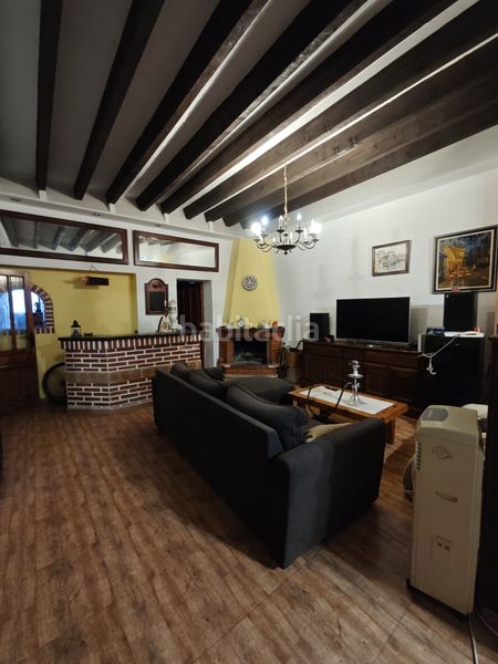 Foto e9e617e0-b505-448b-b146-9d4429aba5c1. Casa amb xemeneia calefacció a Carolinas Bajas Alicante
