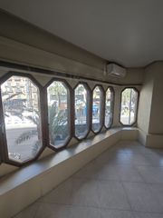 Büro in Avenida Alfonso El Sabio 1