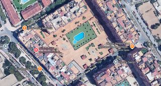 Parking coche en Carrer Alcalde Mariano Beviá 40C