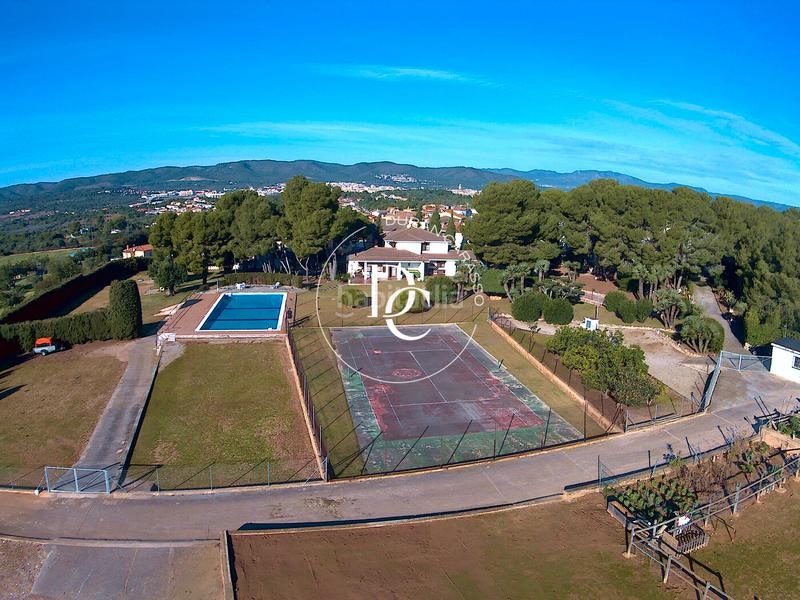 Foto 29d38085-8ff8-402f-a32b-54ec84a69c6b. Casa amb calefacció aparcament piscina a La Franquesa-Oasis Park Vendrell (El)