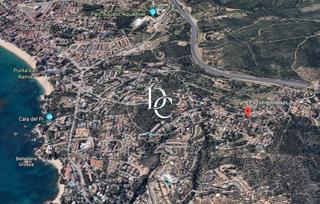 Terreny residencial  Passeig topazi. Parcela de 600 m2 en venta en castell daro, castell daro