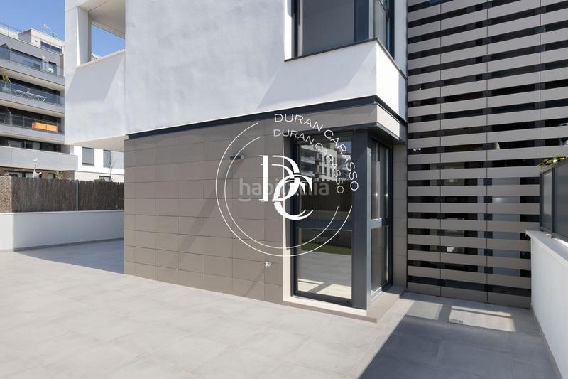 Foto 24b15463-d833-449e-9e8d-79f48e8ea764. Piso  de 155 m2 con piscina, vistas y terraza en venta en laragai, en Vilanova i la Geltrú