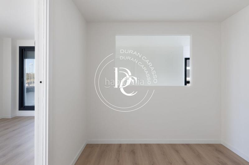 Foto d9e439b4-fa7e-4d0c-b441-b7b58333bf23. Piso  de 155 m2 con piscina, vistas y terraza en venta en laragai, en Vilanova i la Geltrú