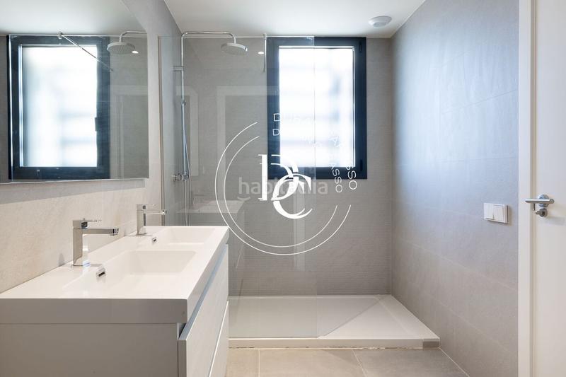 Foto f1fa6d03-655d-460e-b957-6c810a511f59. Piso  de 155 m2 con piscina, vistas y terraza en venta en laragai, en Vilanova i la Geltrú