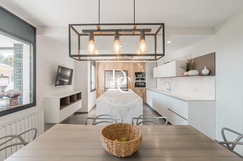 Foto b3394697-69b7-4832-800e-fefdeac8e9f9. Casa con riscaldamento parcheggio in Centre Vendrell (El)