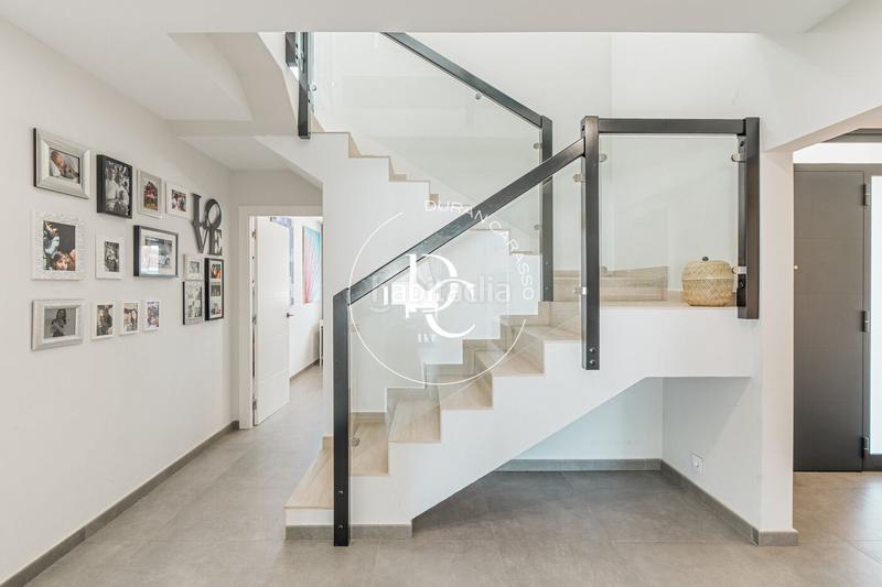 Foto bb497dea-7566-45a6-977f-cef73bc073f7. Casa con riscaldamento parcheggio in Centre Vendrell (El)