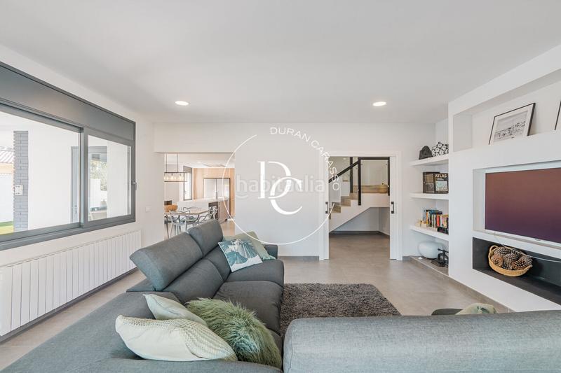 Foto fa0c4edb-4279-47f4-9812-cf8fe990de80. Casa con riscaldamento parcheggio in Centre Vendrell (El)