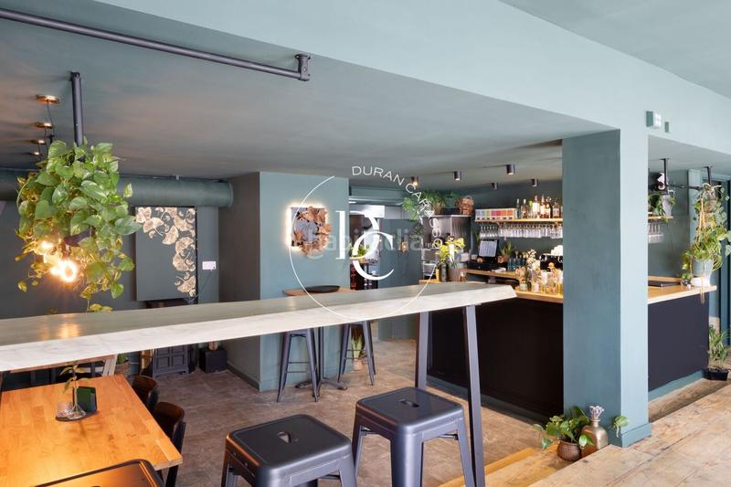 Foto 45332f54-dfa9-4d34-bd5f-9fe532aba816. Local commercial dans Barri de Mar Vilanova i la Geltrú