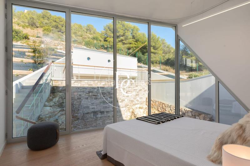 Foto 18f22e0c-d720-42ab-a756-8e43950a6368. Casa con riscaldamento parcheggio piscina in Can Girona - Terramar - Vinyet Sitges