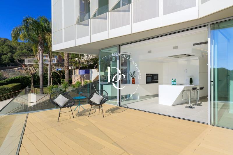 Foto 76c2529a-db35-48d6-8c15-c8141f768e5c. Casa con riscaldamento parcheggio piscina in Can Girona - Terramar - Vinyet Sitges