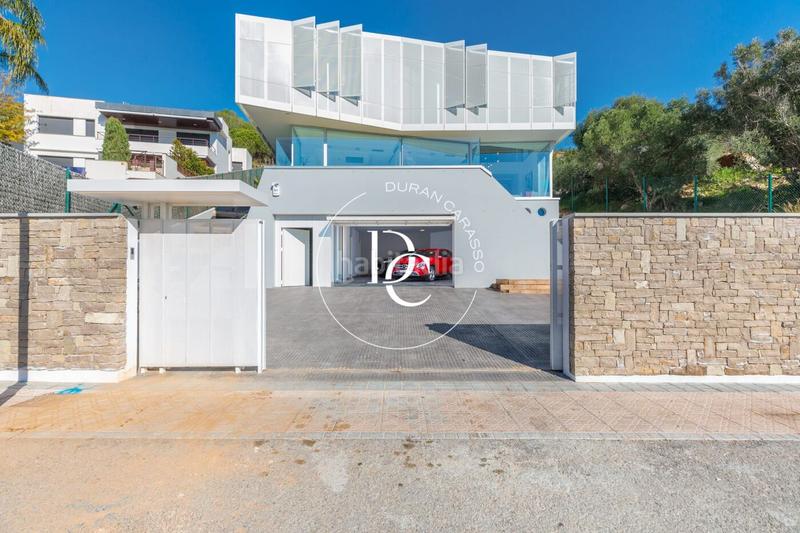 Foto fdb245c8-49cc-4ddd-8b58-31be672ca696. Casa con riscaldamento parcheggio piscina in Can Girona - Terramar - Vinyet Sitges