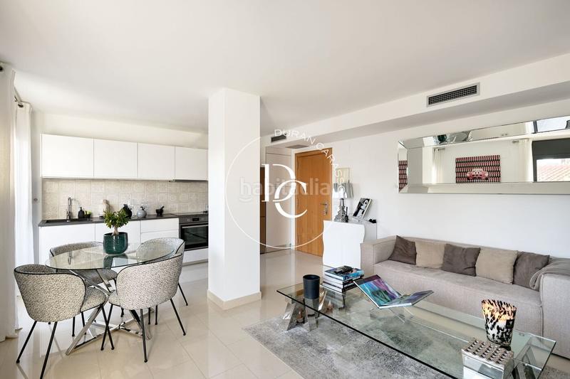 Foto 78aacf38-367e-4359-8e80-8a168aa9a731. Ático  de 60 m2 con terraza en venta en Centre, en Sitges