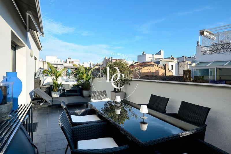 Foto a32eb8da-bb72-42b2-a853-470d8c3e2992. Ático  de 60 m2 con terraza en venta en Centre, en Sitges
