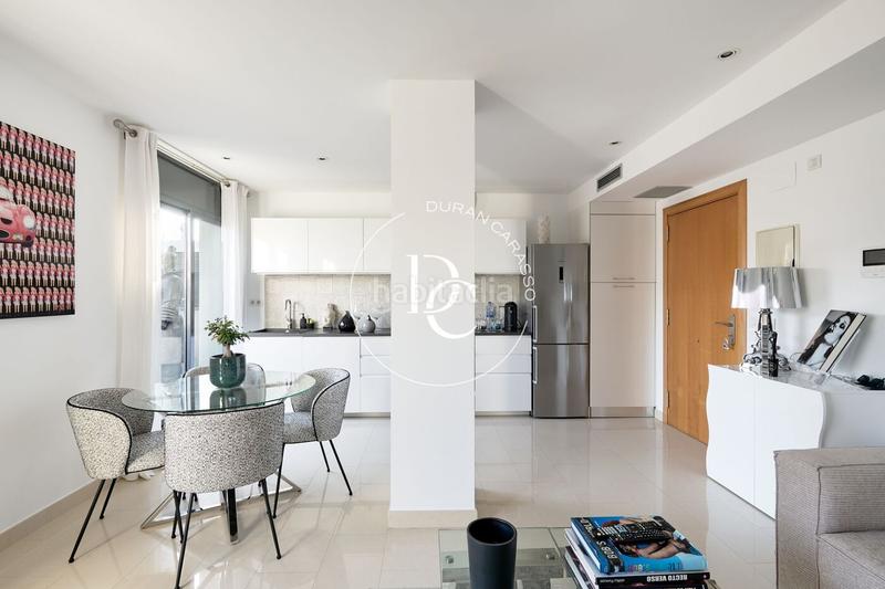 Foto c50c1d81-95cc-4d55-87c8-49d6070cdf24. Ático  de 60 m2 con terraza en venta en Centre, en Sitges