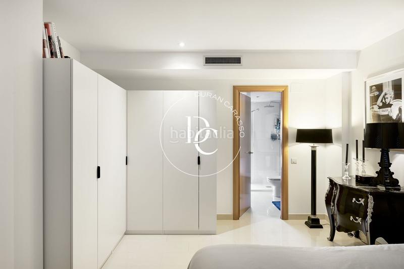 Foto cde4a146-96ff-4977-be87-221359992d0d. Ático  de 60 m2 con terraza en venta en Centre, en Sitges