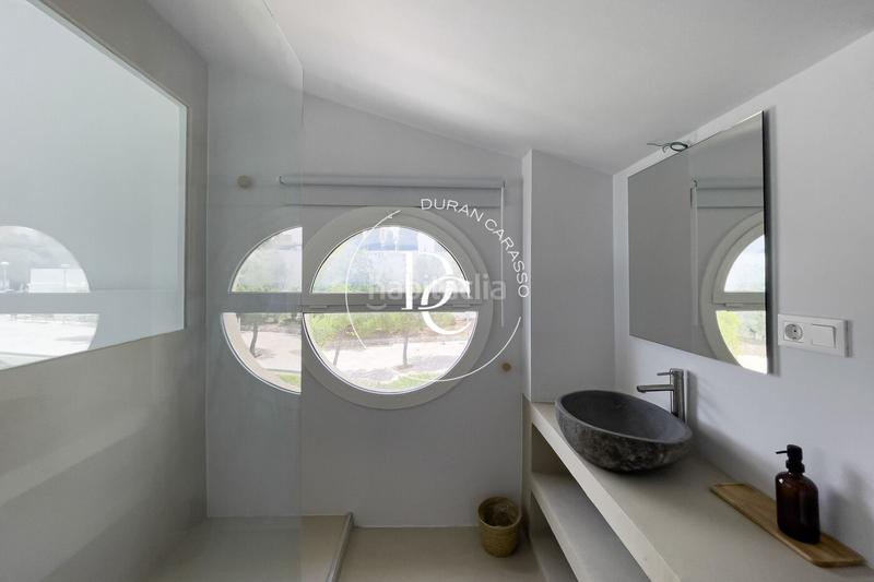 Foto cee37cba-a21d-4b2a-a78d-0d1b0cbacde3. Lloguer casa amb calefacció aparcament piscina a Sitges