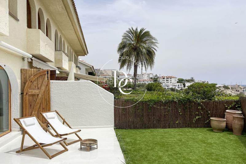 Foto a7db80c6-7a31-4fdf-9645-ef19ef2981df. Miete haus mit heizung parking pool in Aiguadolç - Sant Sebastià Sitges
